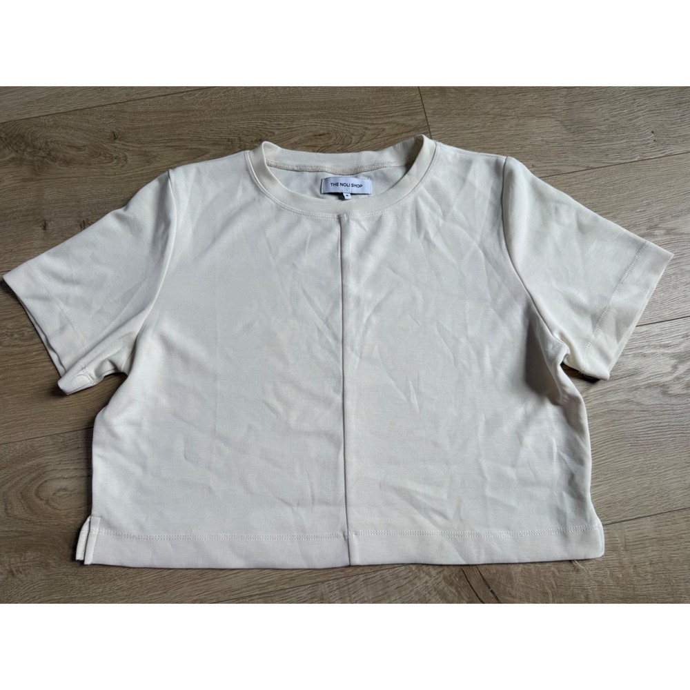 EUC Womens The Noli Shop modal cream short sleeve tshirt front seam size M